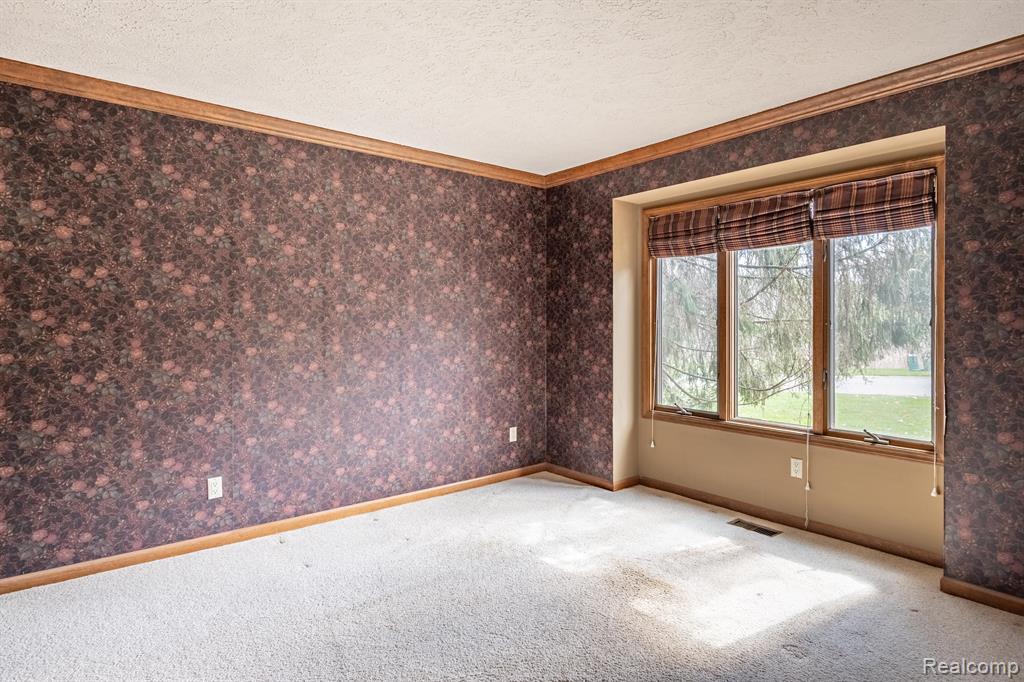 4435 OAK POINTE Drive, Brighton, MI 48116 — Photo 8