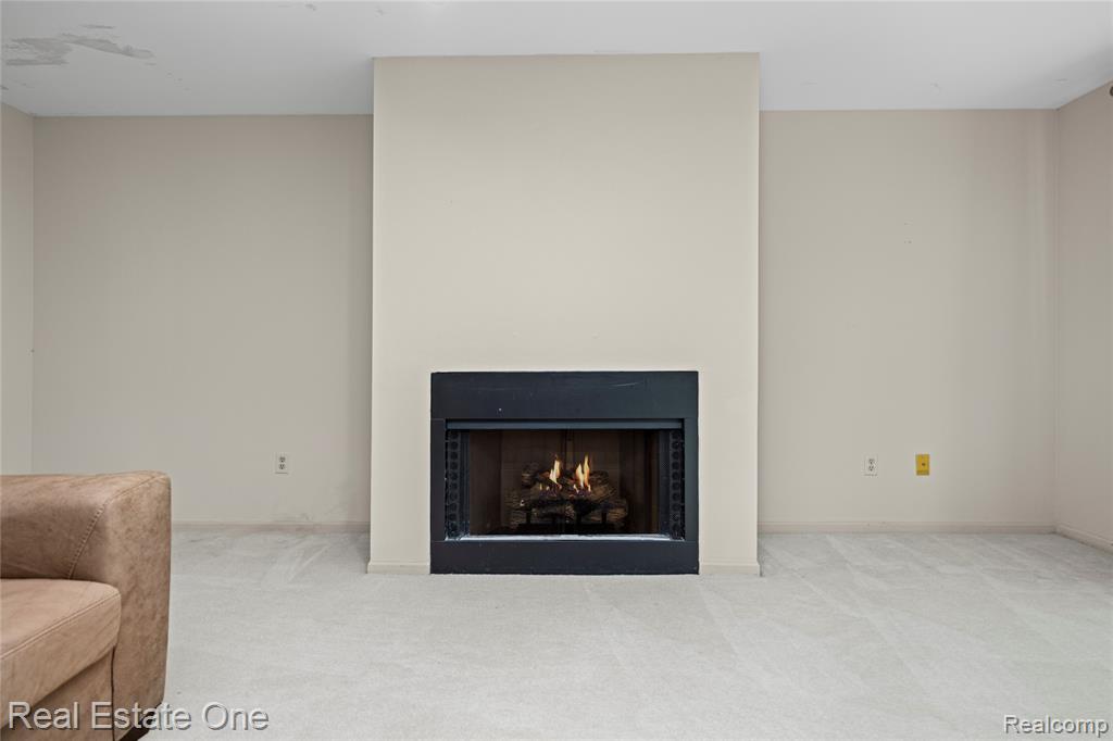 7332 Meadowridge Circle, West Bloomfield, MI — Photo 31