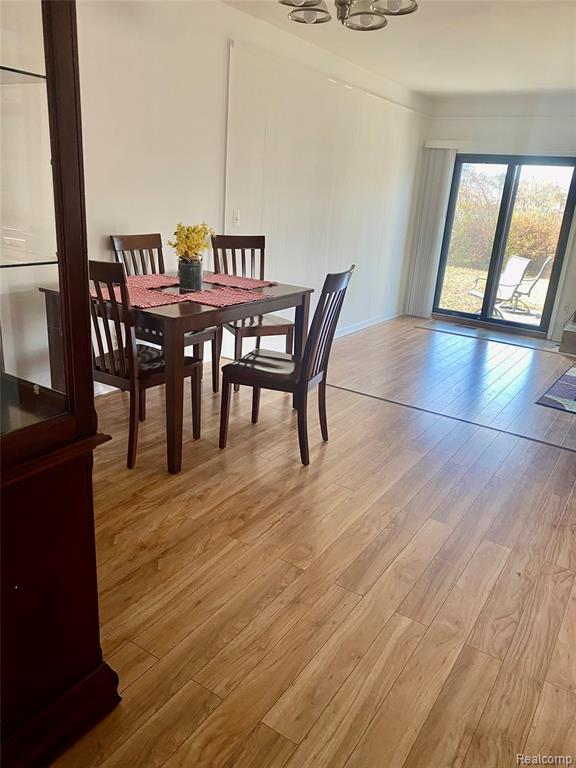 21664 Hall Road, Woodhaven, MI 48183 — Photo 15