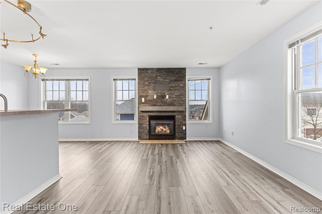 3939 Forester Boulevard, Auburn Hills, MI 48326 — Photo 9