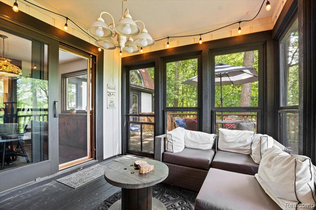6885 DEERHILL Drive, Clarkston, MI — Photo 26