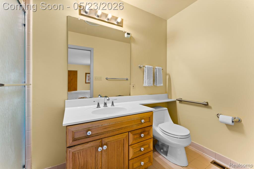 14148 Hayrake Hollow, Chelsea, MI 48118 — Photo 21
