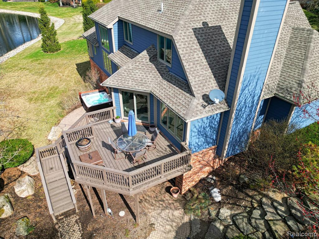 5470 HURON HILLS Drive, Commerce Twp, MI 48382 — Photo 50
