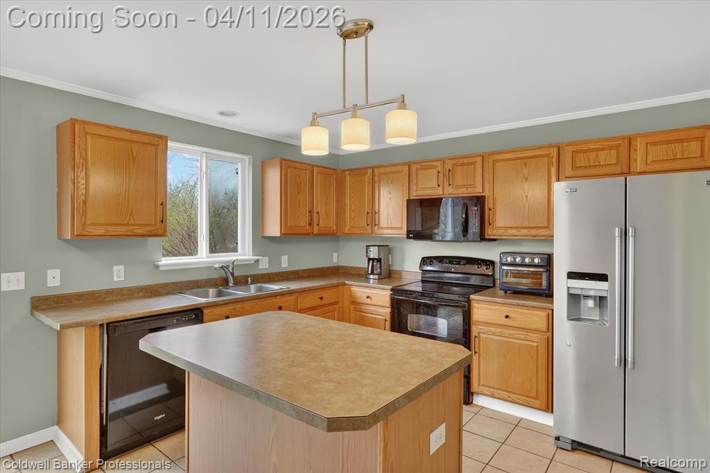 10314 Edgewater Trail, Holly, MI 48442 — Photo 12