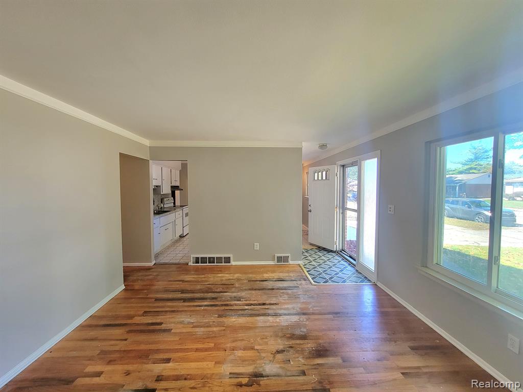 4768 PARENT Avenue, Warren, MI 48092 — Photo 4