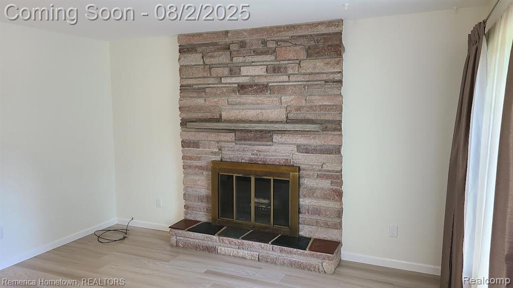 8736 Ringwood Drive, Commerce Twp, MI 48382 — Photo 4