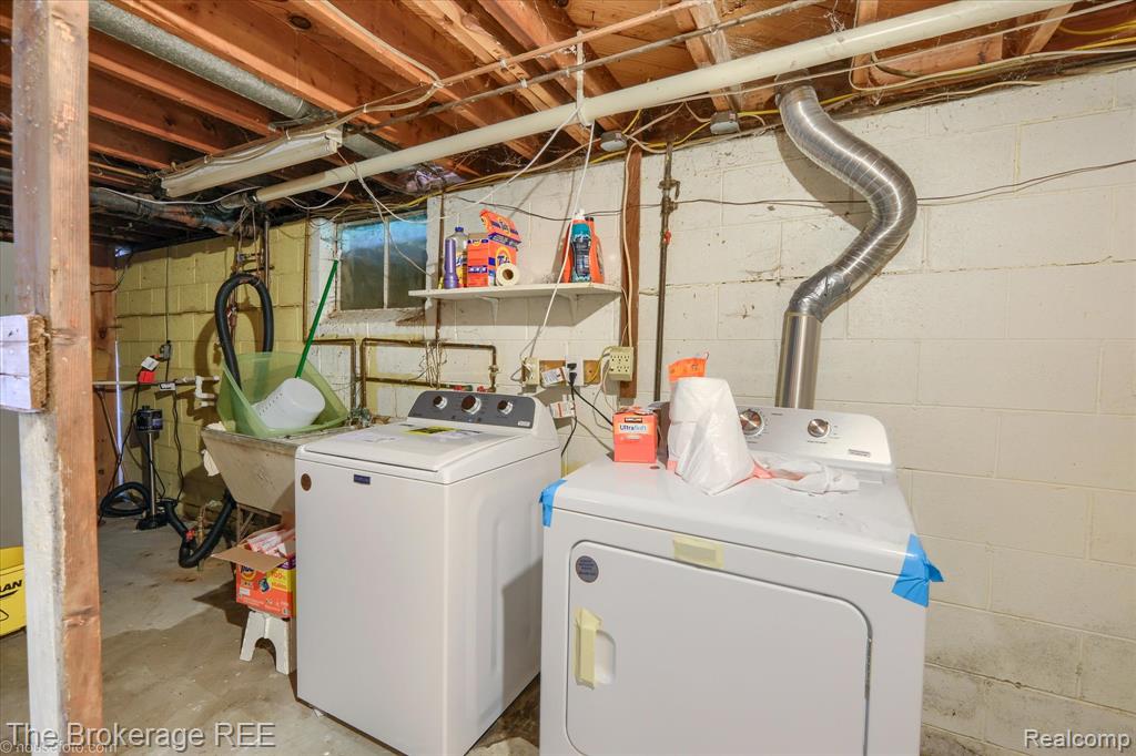 744 W Chelsea Circle, Davison, MI 48423 — Photo 27