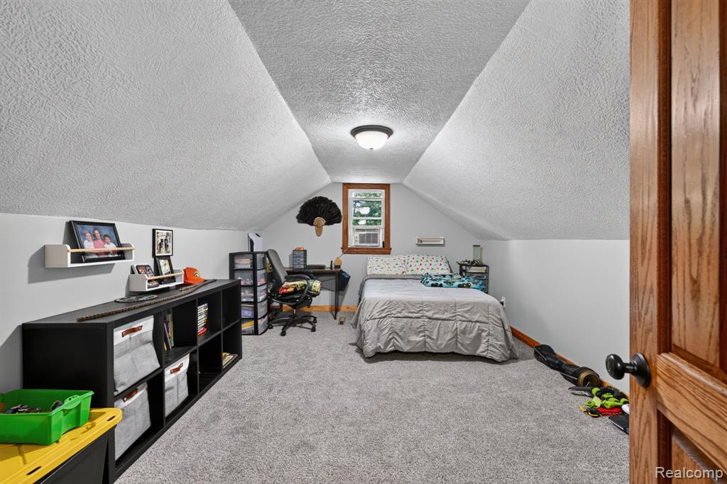 3658 Newburg Road, Bancroft, MI 48414 — Photo 34