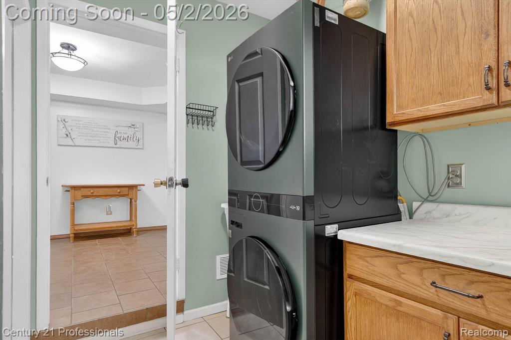 45560 Edgewood Court, Canton, MI 48187 — Photo 39