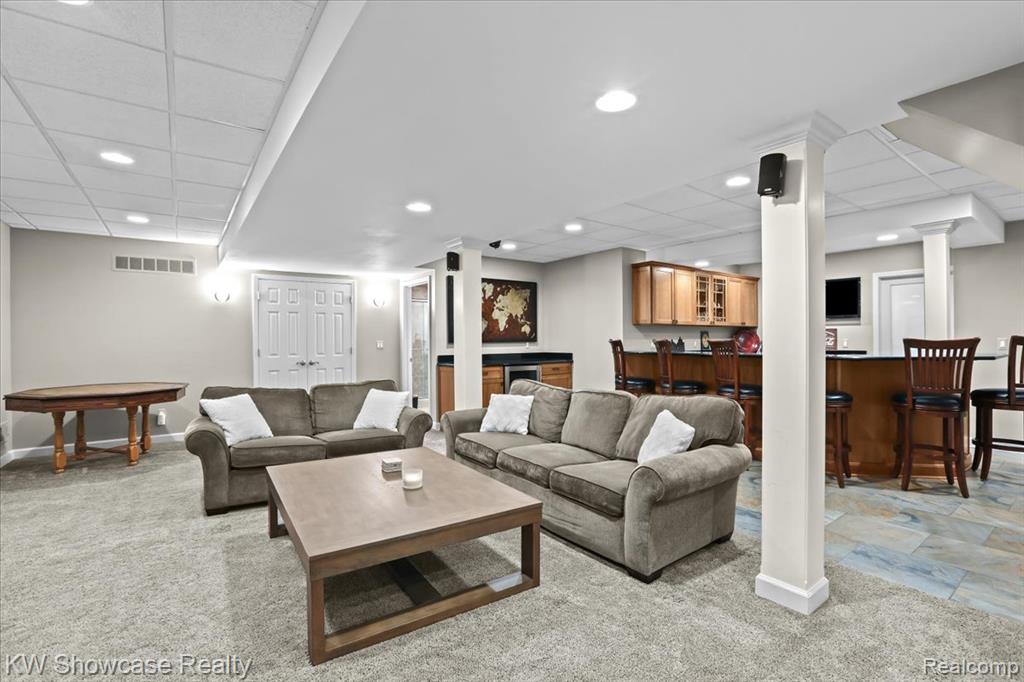 45776 Bristol Circle, Novi, MI 48377 — Photo 31