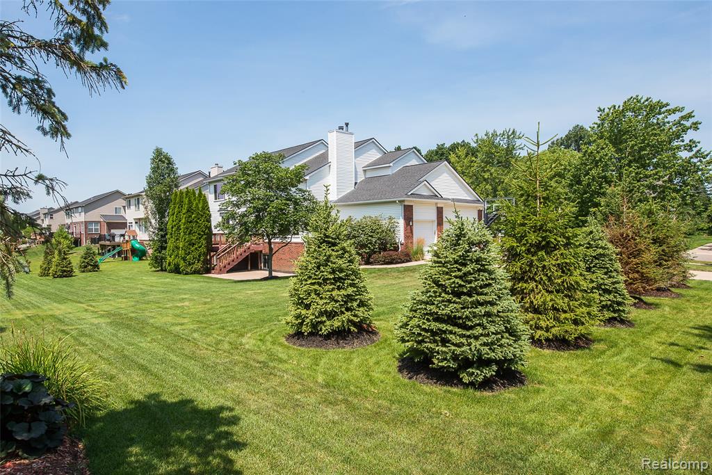 1162 Gentry Drive, South Lyon, MI 48178 — Photo 28
