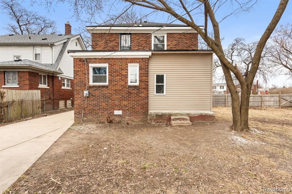 8520 FREDA Street, Detroit, MI 48204 — Photo 32