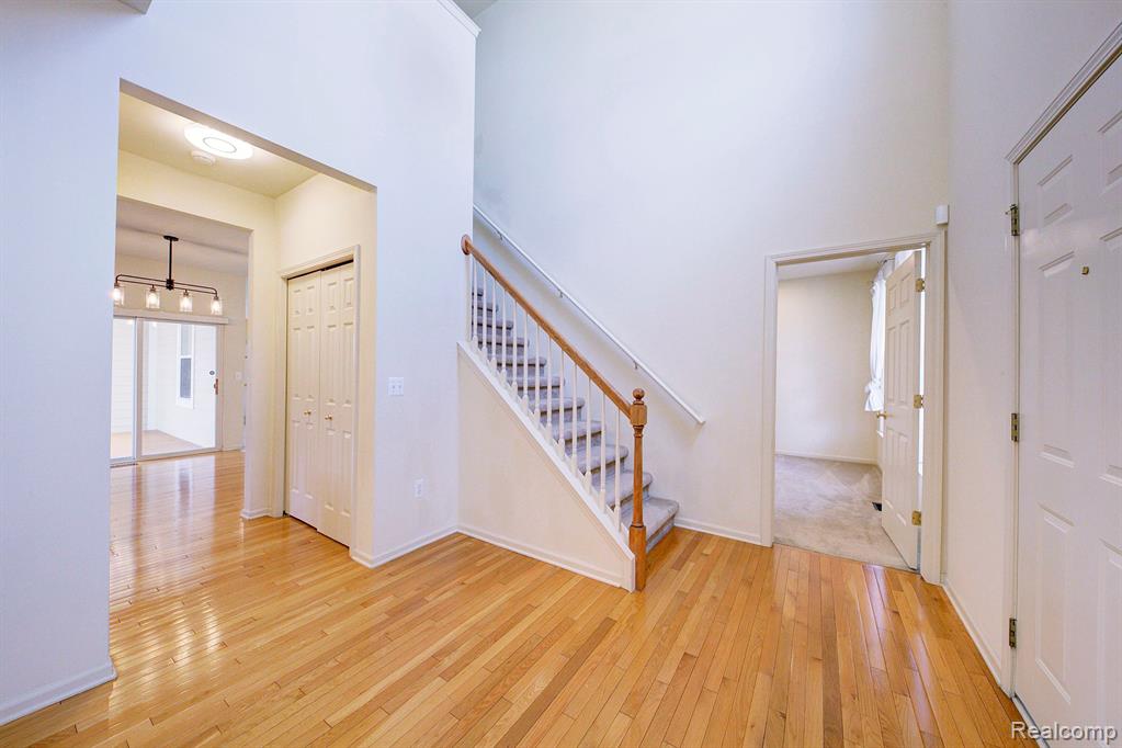 42551 Whitman Way, Novi, MI 48377 — Photo 15