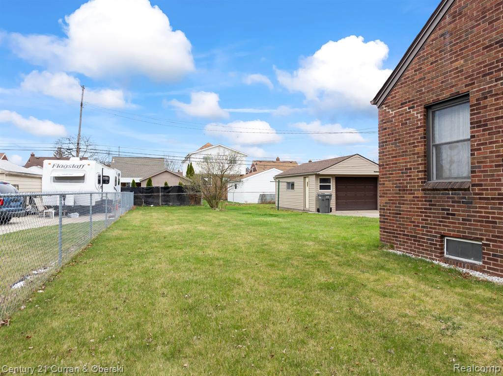 6100 HORGER Street, Dearborn, MI 48126 — Photo 10