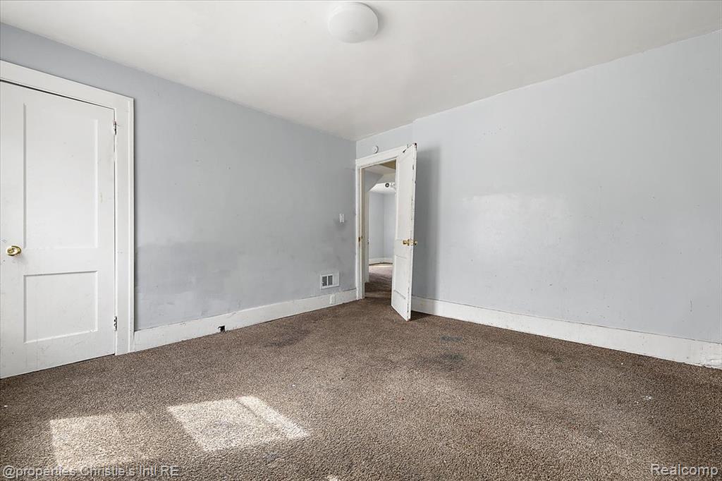 14232 LAUDER Street, Detroit, MI 48227 — Photo 15