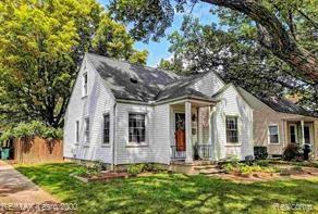 579 E Baker Avenue, Clawson, MI — front exterior