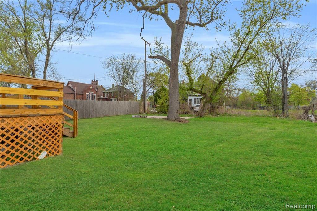 4862 Parker Street, Detroit, MI 48214 — Photo 40