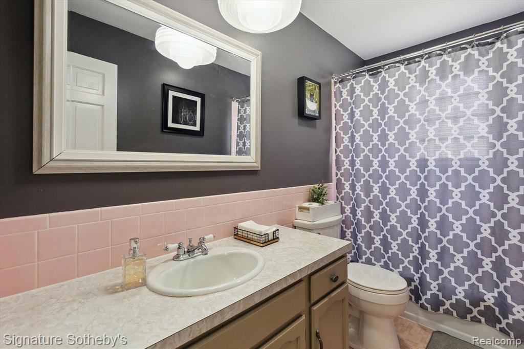 4715 FOX LAKE Road, Goodrich Vlg, MI — Photo 18