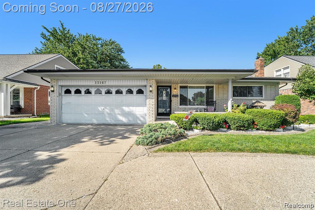 13167 Kozak Drive, Sterling Heights, MI 48312