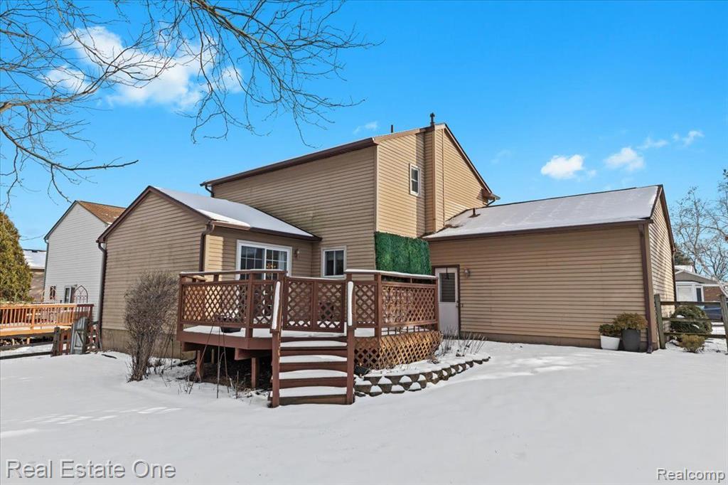 909 Alpine Court, Brighton, MI 48116 — Photo 24
