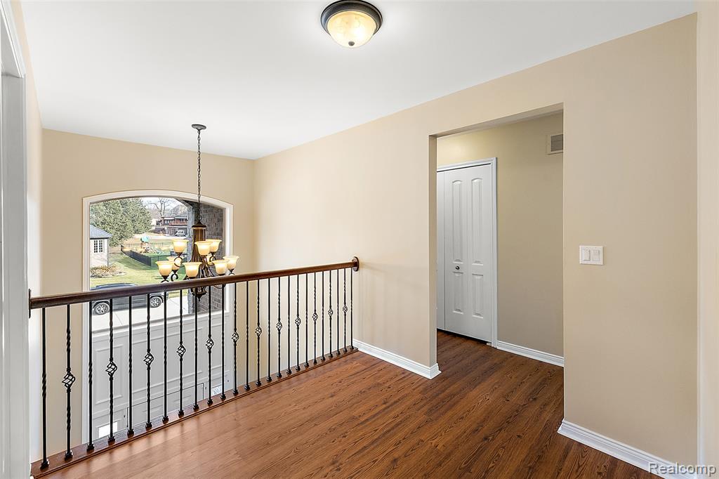 46267 Terrace Drive, Shelby Twp, MI 48317 — Photo 43