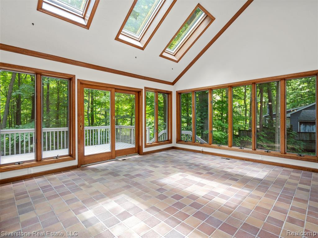 8065 Nathan Oscar Drive, White Lake, MI — Photo 31