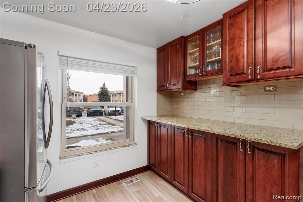 8114 Clay Court, Sterling Heights, MI 48313 — Photo 8