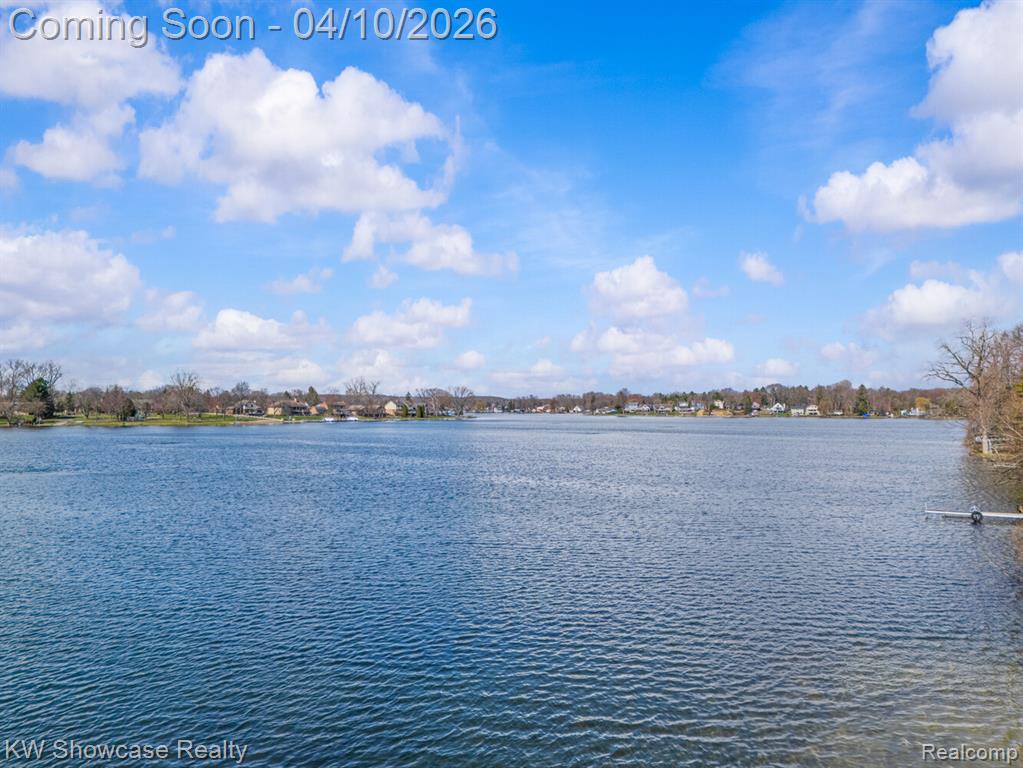 2901 Vero Drive, Highland, MI 48356 — Photo 17