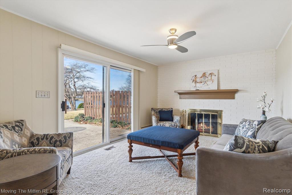 47853 N SHORE Drive, Van Buren, MI 48111 — Photo 17