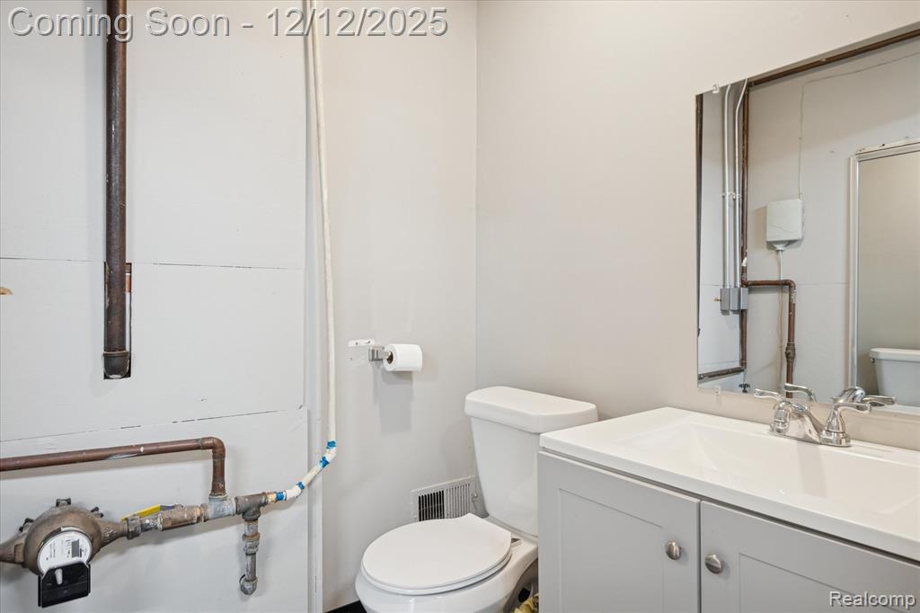 36050 Goddard Road, Romulus, MI 48174 — Photo 14