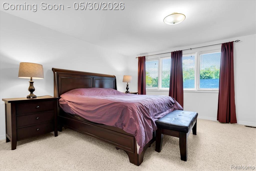 29100 Creek Bend Drive, Farmington, MI 48331 — Photo 20