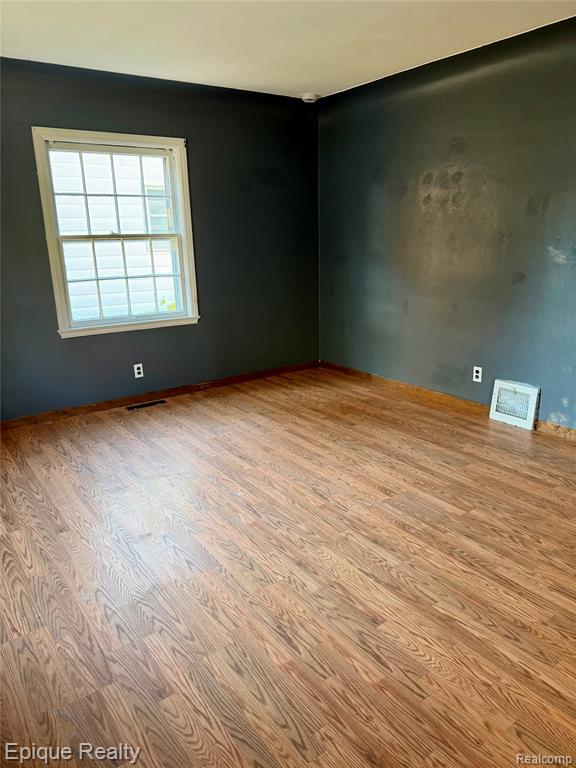 926 Bloor Avenue, Flint, MI 48507 — Photo 4
