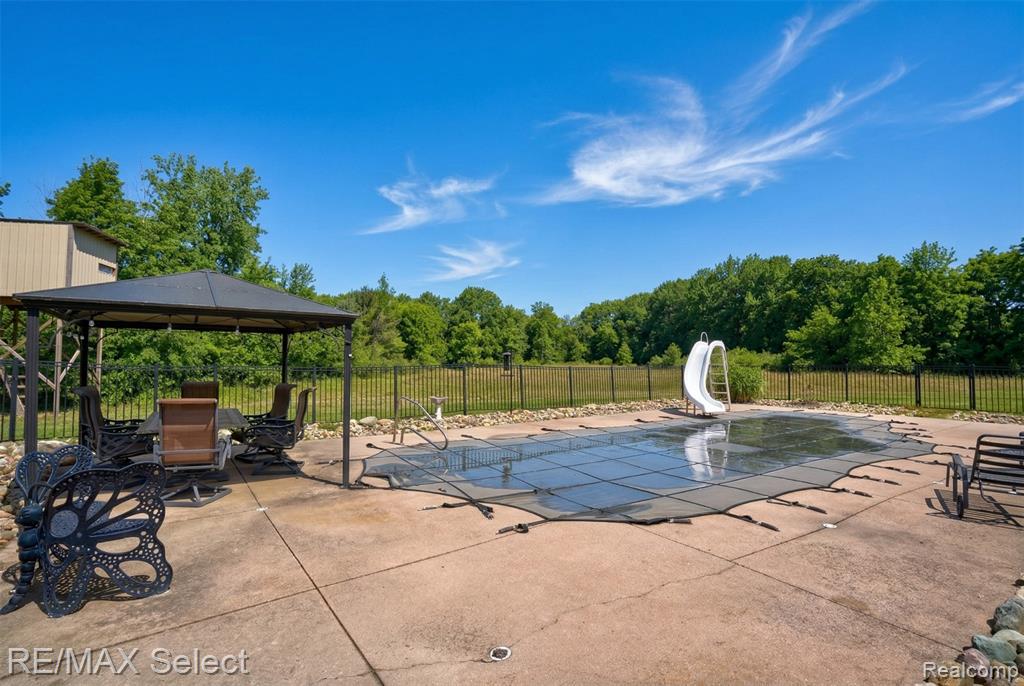 6451 N Elms Road, Flushing, MI 48433 — Photo 7