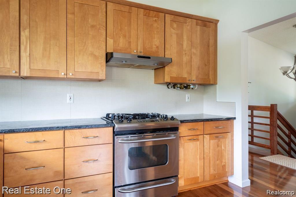 2728 DEVONSHIRE, Leonard, MI 48367 — Photo 16