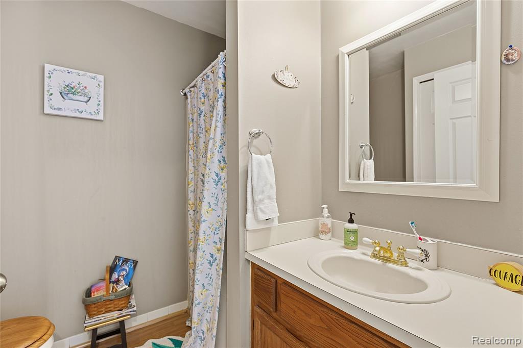 42 Rosebud Lane, Mount Clemens, MI 48043 — Photo 12
