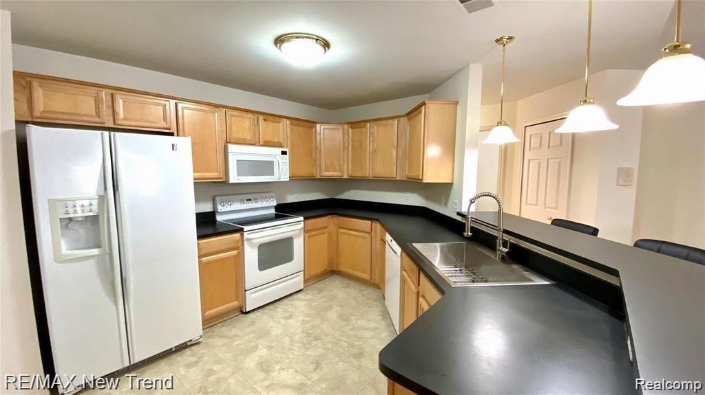 9201 ALEXA Drive, Walled Lake, MI 48390 — Photo 13