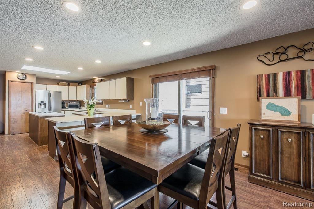 4830 SHERWELL Drive, Waterford, MI 48327 — Photo 7