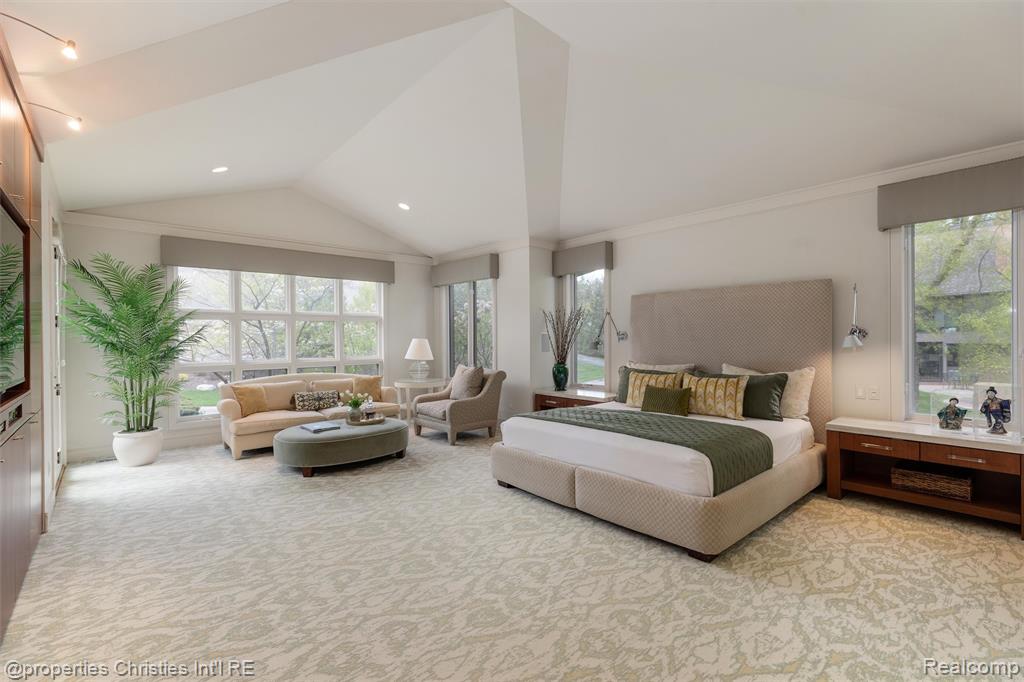 4712 Buckby Cross, Bloomfield Hills, MI 48302 — Photo 24