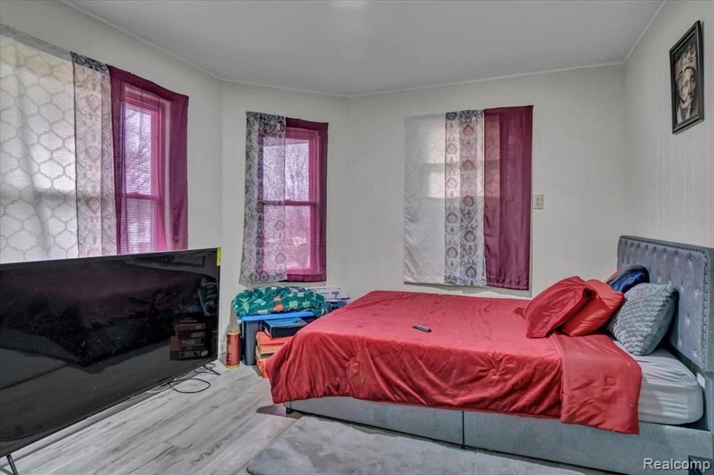 428 VINEWOOD Street, Wyandotte, MI 48192 — Photo 42