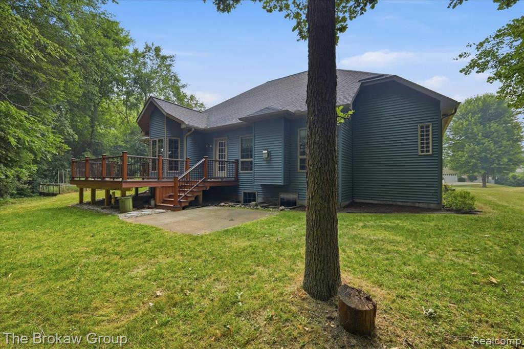 10261 Coachman Court, Davison, MI 48423 — Photo 57