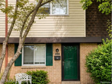 848 N Main Street, Milford, MI 48381
