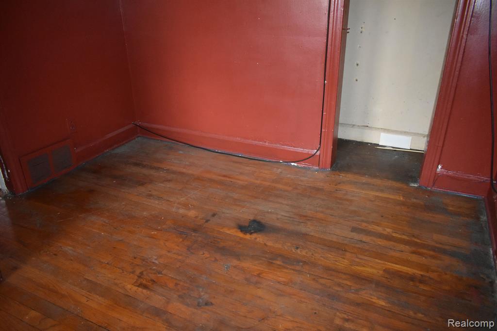 21004 PARKSIDE Boulevard, Ferndale, MI 48220 — Photo 4