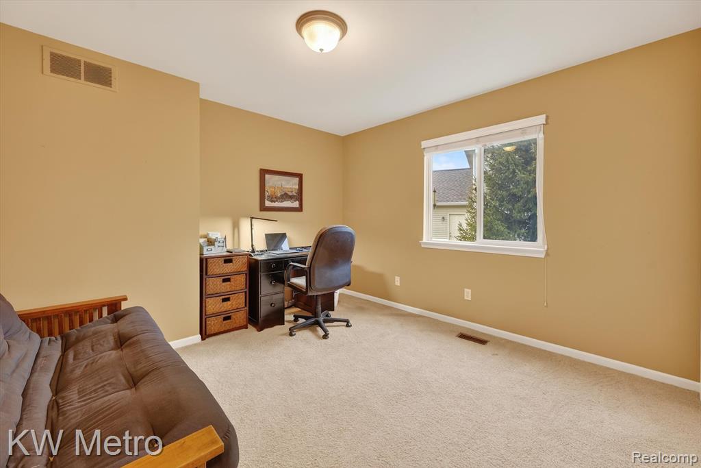 4668 Summer Ridge Drive, Howell, MI 48843 — Photo 28