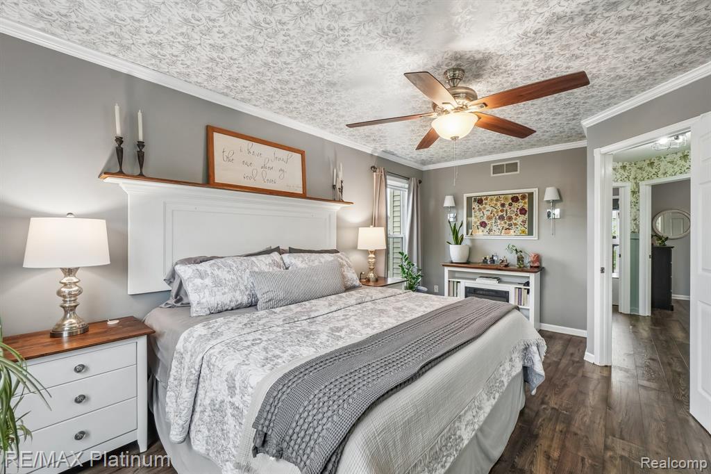 2353 Chestnut Bend, Howell, MI 48855 — Photo 14