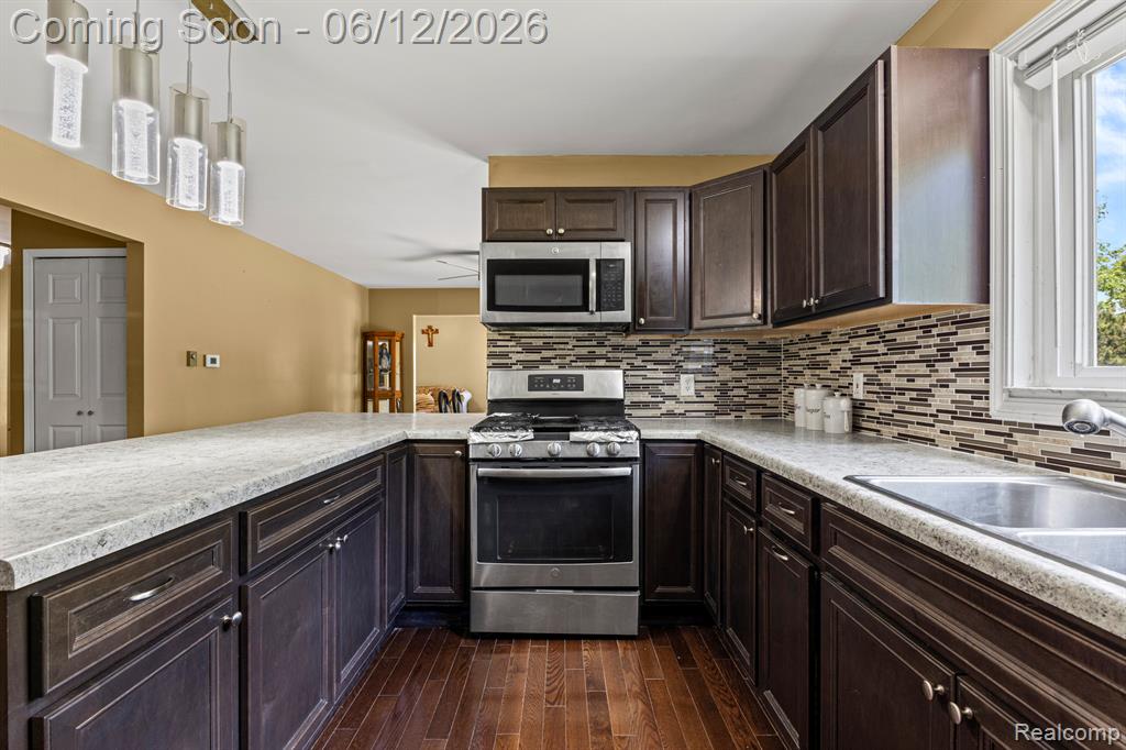 11050 Old Orchard Court, Roscommon, MI 48653 — Photo 23