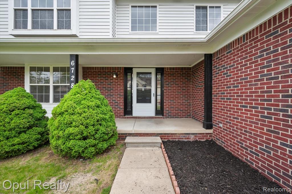 6728 Eckerman Drive, Troy, MI 48085 — Photo 4