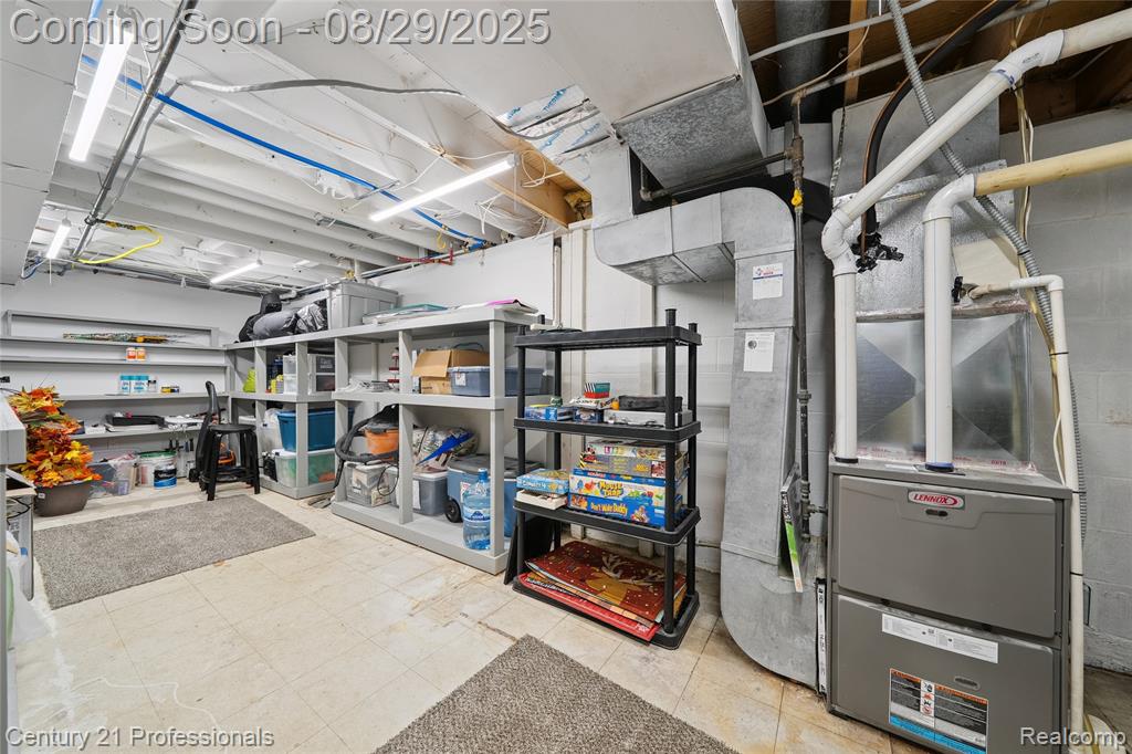 5455 Westview Road, Clarkston, MI — Photo 35
