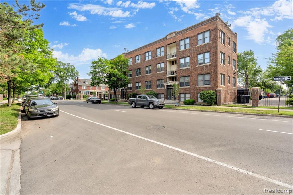 7750 3rd Street, 101, Detroit, MI 48202 — Photo 41