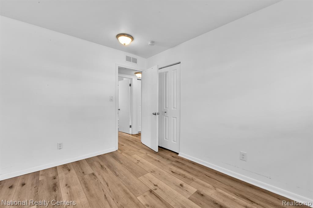 40631 Rockhill Lane, Novi, MI — Photo 15