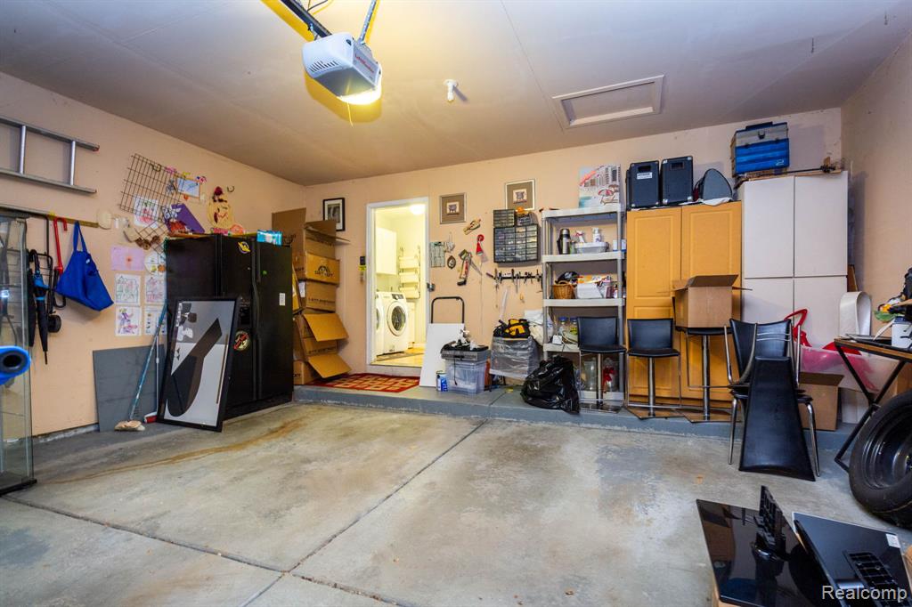 487 N Oak Drive, Commerce Twp, MI 48390 — Photo 33